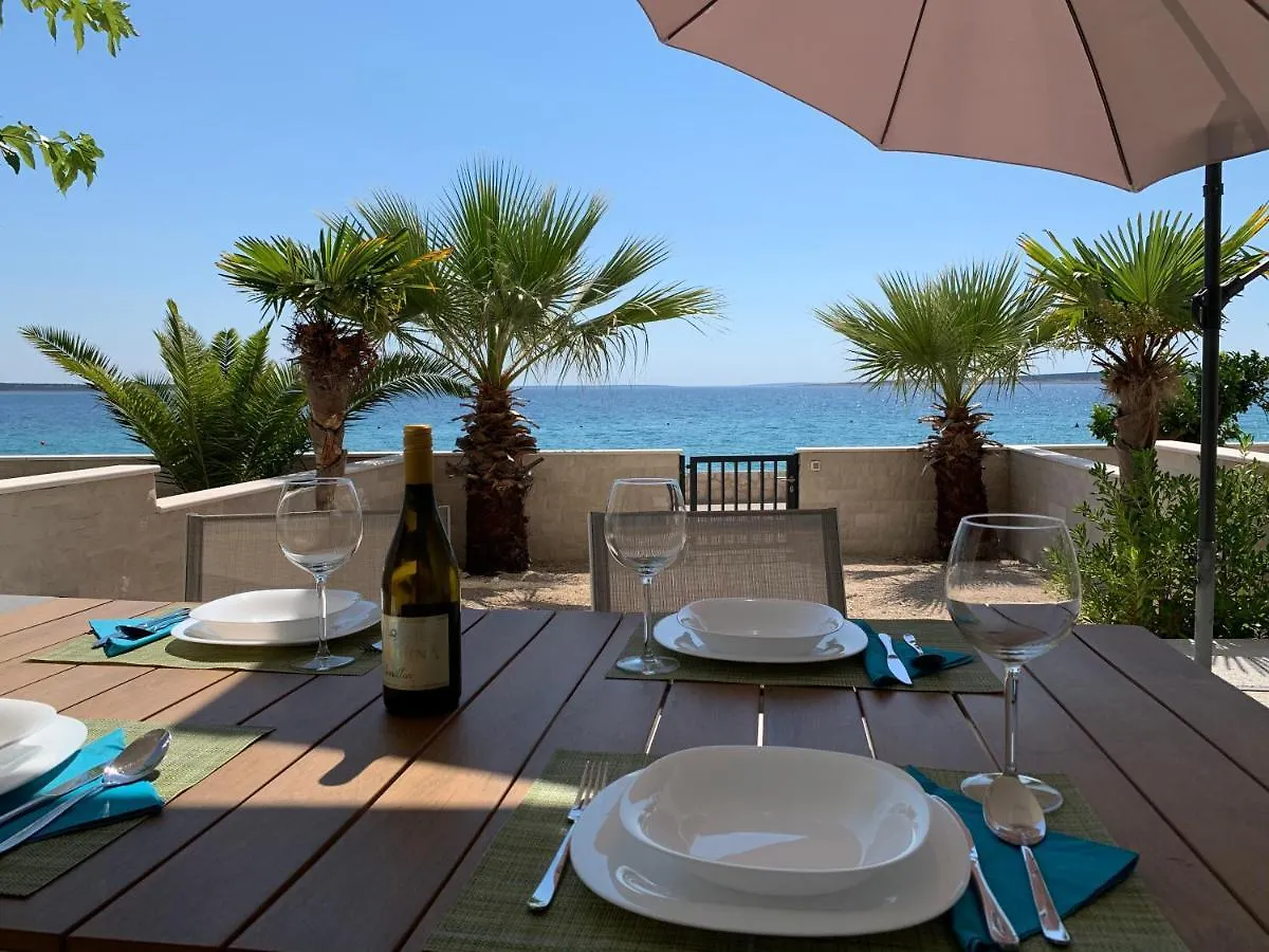 Apartment Garden Mandre 0*,  Croatia